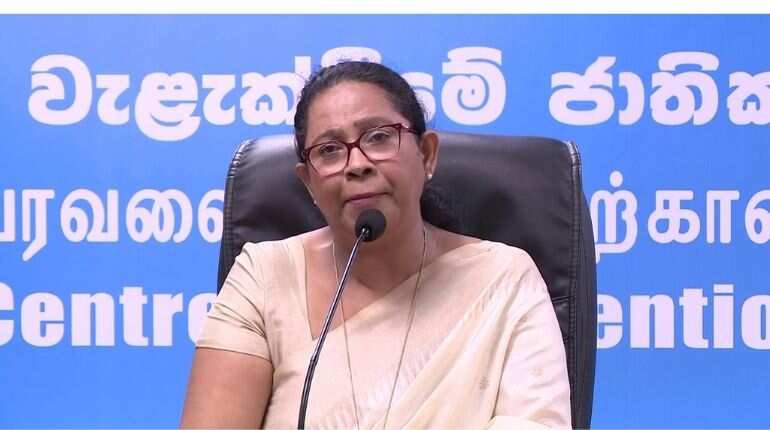 Lanka health inspectors withdraw from COVID-19 duties over minister's remarks against them Lanka health inspectors withdraw from COVID-19 duties over minister's remarks against them