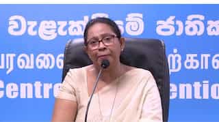 Lanka health inspectors withdraw from COVID-19 duties over minister's remarks against them