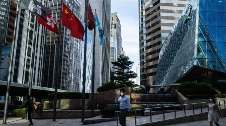 Hong Kong warns city on verge of large coronavirus outbreak Hong Kong warns city on verge of large coronavirus outbreak