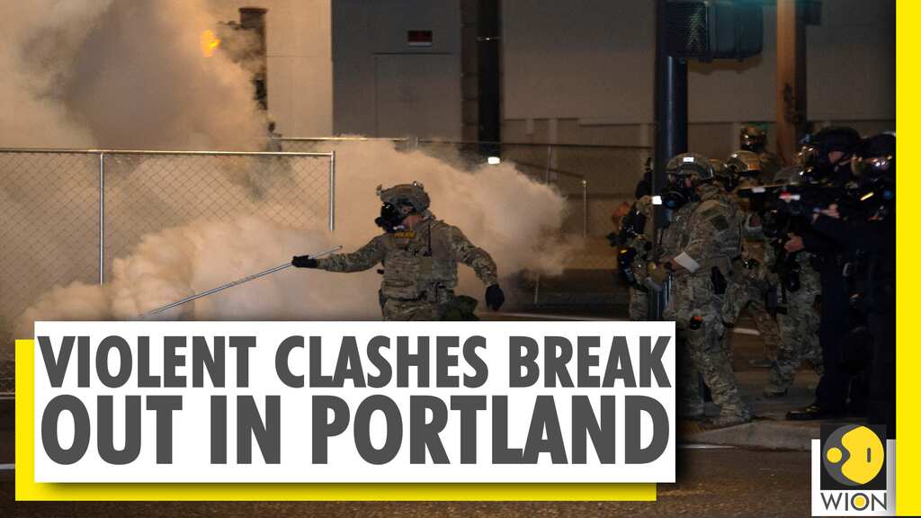 Crackdown on Portland protesters after Trump order to protect monuments