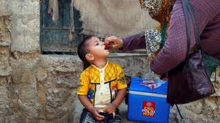 Pak resumes polio vaccination campaign amid COVID-19 pandemic