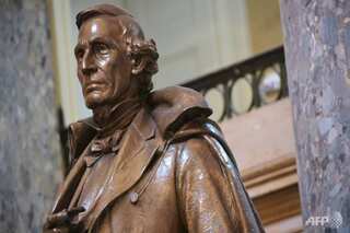 US House approves removing Confederate statues from Capitol
