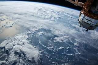 US and UK accuse Russia of launching new space weapon
