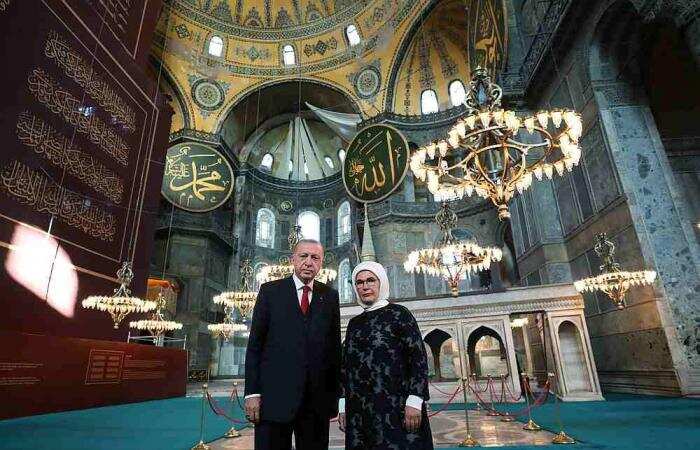 First Muslim prayer in Hagia Sophia after mosque reconversion First Muslim prayer in Hagia Sophia after mosque reconversion