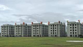 Bangladesh opens complex to house 'climate refugees'