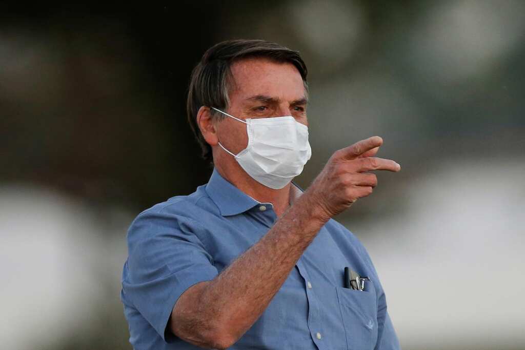 Brazil's President Jair Bolsonaro tests negative for COVID-19 infection in the 4th test
