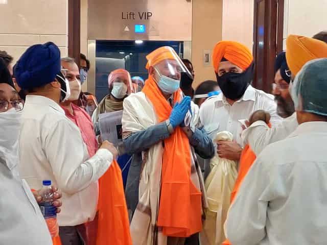 Abducted Sikh among other Afghan citizens reach Delhi, thank Modi government Abducted Sikh among other Afghan citizens reach Delhi, thank Modi government
