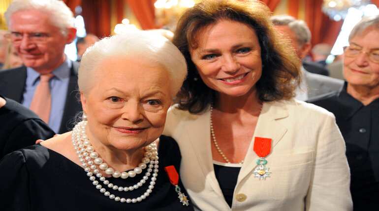 'Gone With The Wind' star Olivia de Havilland dies aged 104