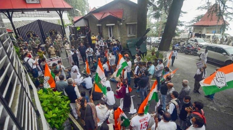 Maintaining social distance, Congress stages protests against BJP Maintaining social distance, Congress stages protests against BJP