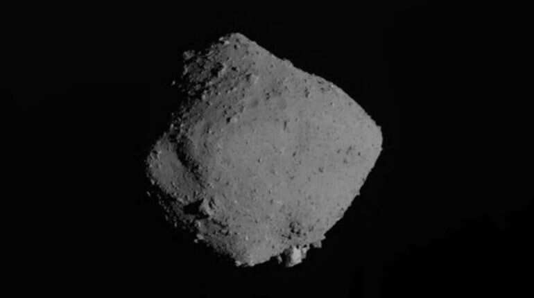 Students from Gujarat in India spot an asteroid heading towards Earth Students from Gujarat in India spot an asteroid heading towards Earth