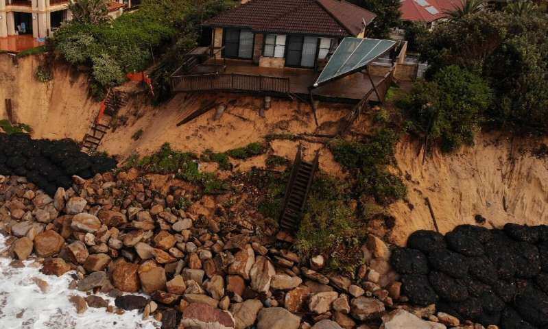 Devastating storm lashes Australia's eastern coast