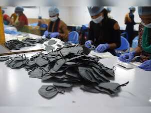 Masks don't impair lung function during exercise: Study
