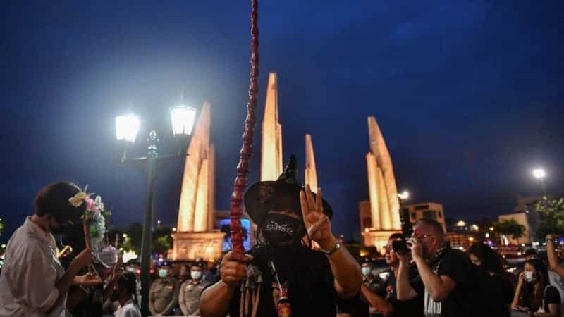 Thailand: Demonstrators gather in Harry Potter themed protest