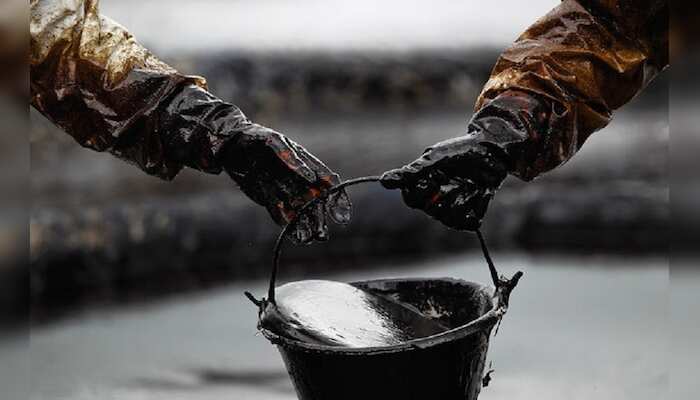Oil prices hit 5-month high as U.S crude stocks fall