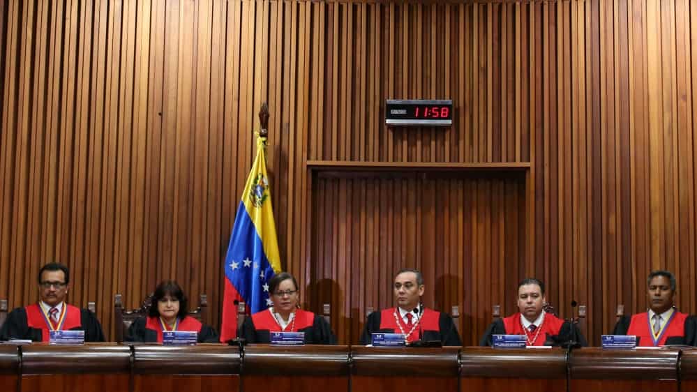 Venezuela court sentences two former US soldiers to 20 years in prison for beach attack Venezuela court sentences two former US soldiers to 20 years in prison for beach attack