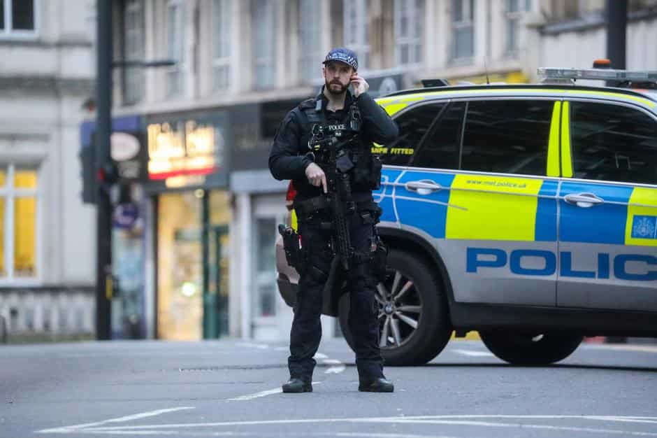 London police defend action after racism complaint over drugs search, smashed car window London police defend action after racism complaint over drugs search, smashed car window
