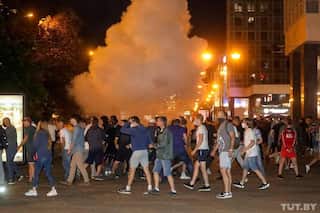 Police, protesters clash after Belarus presidential vote