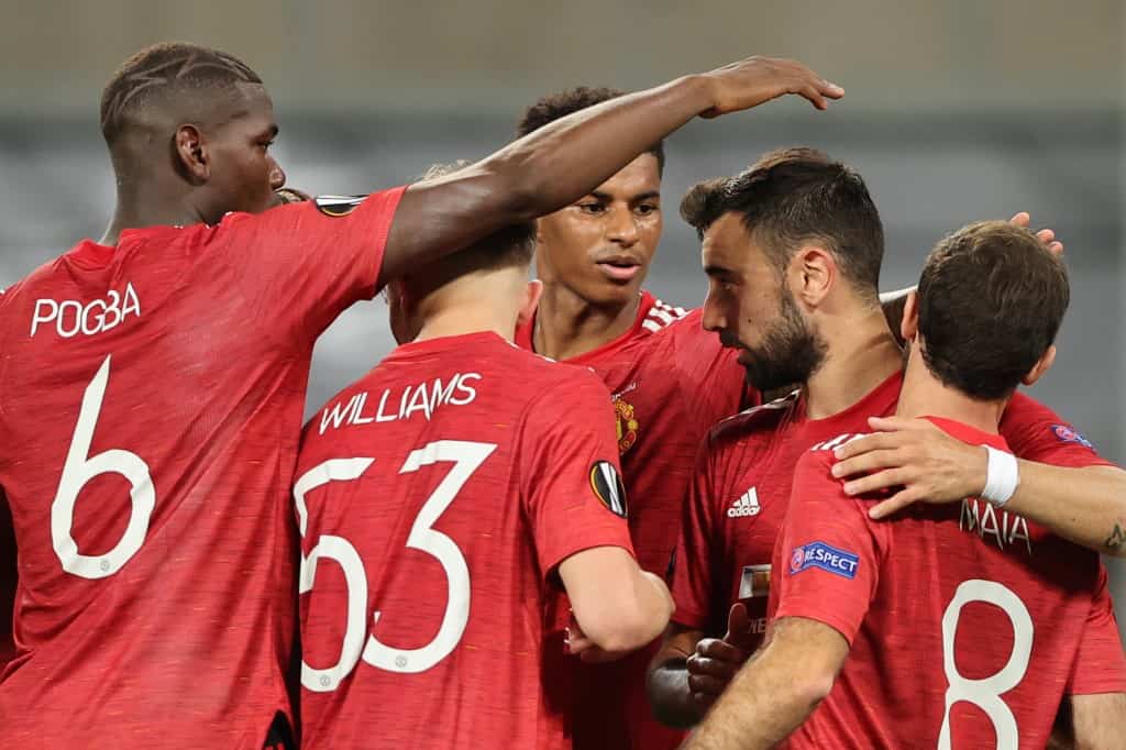 Man Utd bounce back to beat Brighton, Spurs held by Newcastle