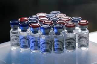 Top 10 world news today: Russia begins vaccine production, Belarus leader talks to Putin, and more