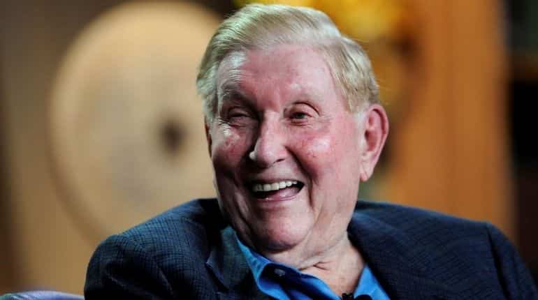 Billionaire Sumner Redstone, media mogul who headed Viacom, dead at 97