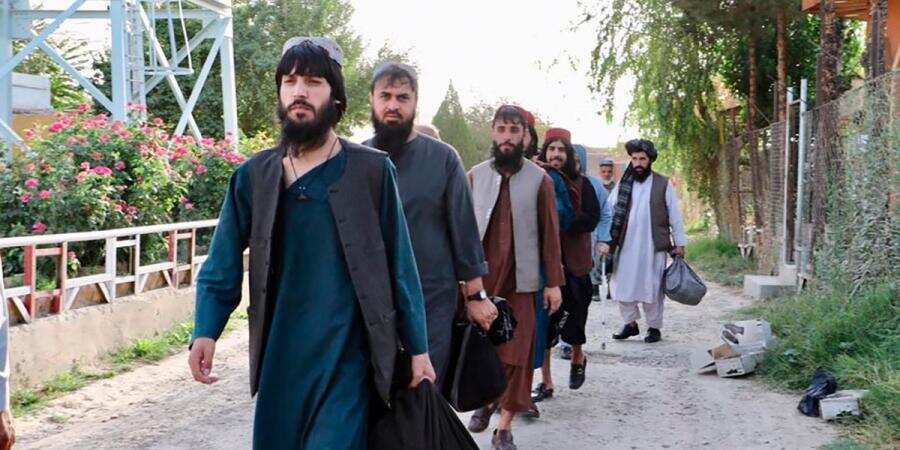 Fineprint: Afghanistan government begins releasing last 400 Taliban prisoners