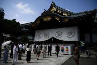 China boycotts actor after photos of visit to Japan's Yasukuni Shrine