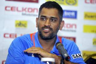 Muttiah Muralitharan reveals why MS Dhoni batted ahead of Yuvraj Singh in 2011 World Cup final