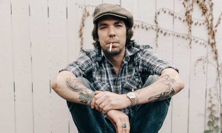 Singer-songwriter Justin Townes Earle passes away at 38