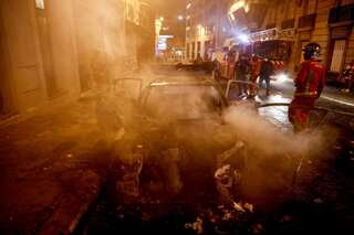 Paris police attacked and shops vandalised after PSG defeat