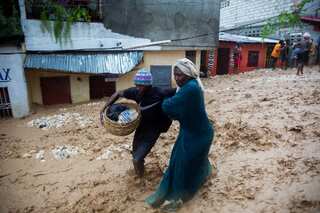 Tropical Storm Marco makes landfall in Louisiana as Tropical Storm Laura heads to US