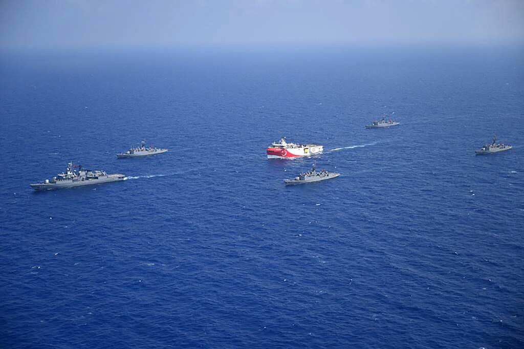 Turkey and Greece mobilize their navies; come close to military confrontation Turkey and Greece mobilize their navies; come close to military confrontation