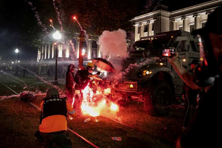 One dead as gunfire erupts at Wisconsin protests over shooting of Black man