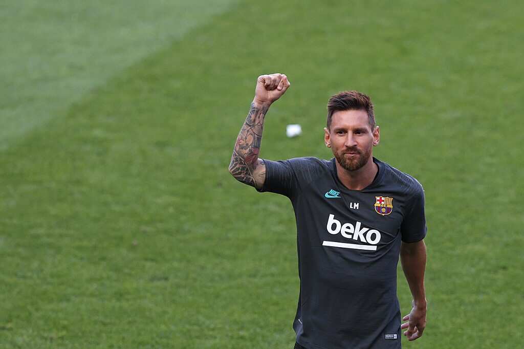 Messi misses first pre-season training session as Barcelona stand-off continues