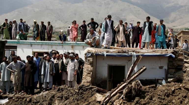 Taliban kill four survivors of Afghanistan flash floods Taliban kill four survivors of Afghanistan flash floods