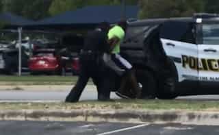 Video shows forceful arrest of Black man in San Antonio of US