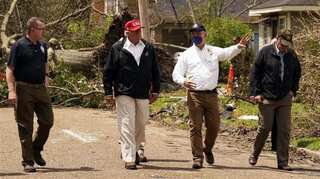 Trump visits storm-damaged Louisiana, discusses Kenosha shootings