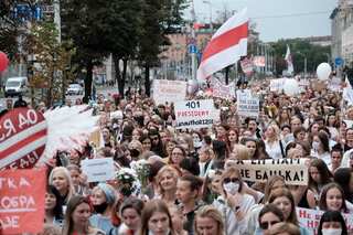 Thousands of women protest in Belarus demanding Lukashenko's resignation
