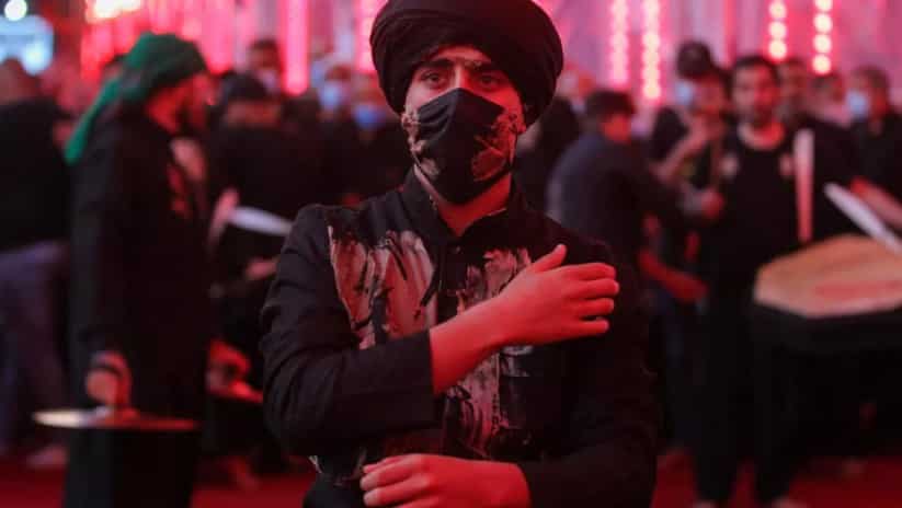 Masks and tears: Shiites mark Ashura in Iraq's Karbala despite coronavirus Masks and tears: Shiites mark Ashura in Iraq's Karbala despite coronavirus