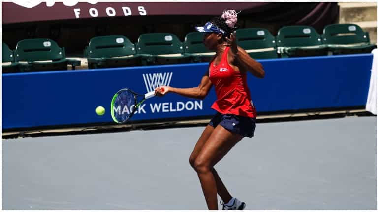 Venus out of US Open in first round for first time Venus out of US Open in first round for first time