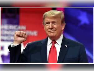 US court grants Donald Trump delay for giving access to his tax returns