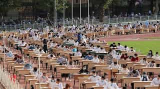 Uzbekistan stages outdoor exams for 1.4 million university applicants