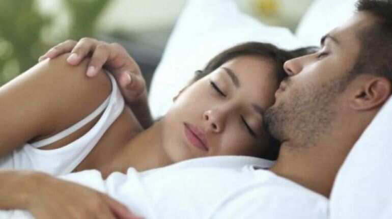 Wear masks during intercourse? Canada's top doctor makes absurd claim Wear masks during intercourse? Canada's top doctor makes absurd claim