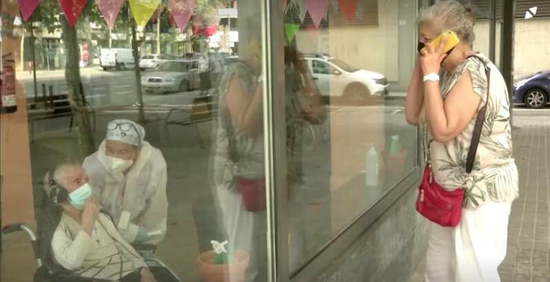 Love through a nursing home's glass window in times of COVID-19