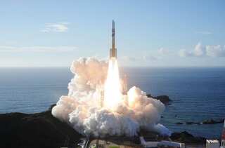 China carries out secretive launch of reusable experimental spacecraft