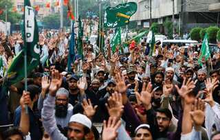 Smart lockdown in 13 areas ahead of opposition rally in Pakistan