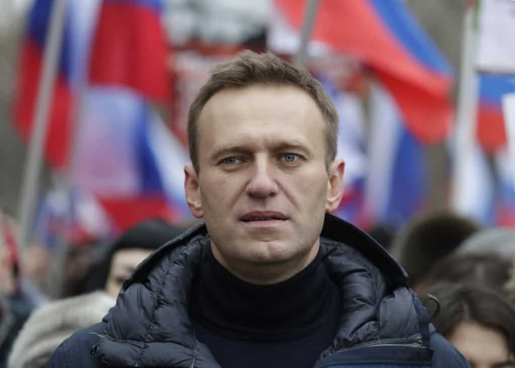 Germany threatens Russia with sanctions over poisoning of Alexei Navalny