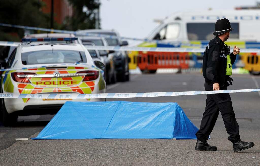 Top ten world news today: Birmingham stabbings leave one dead, SNL pays tribute to Chadwick Boseman and more