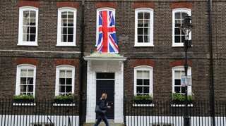 Brexit back in crisis as UK threatens to undercut divorce pact