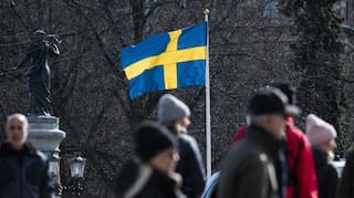 Swedish government promises cash for elderly care after COVID-19 deaths