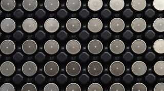 This battery powered by nuclear waste could run anything for 28,000 years!